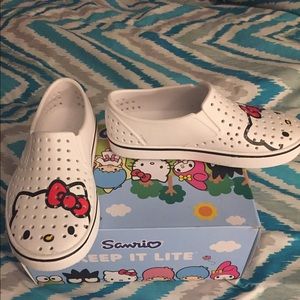 Hello Kitty X Native slip on